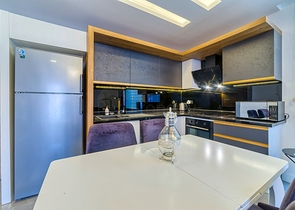 Квартира 3+1 в 150 м от моря в центре Алании