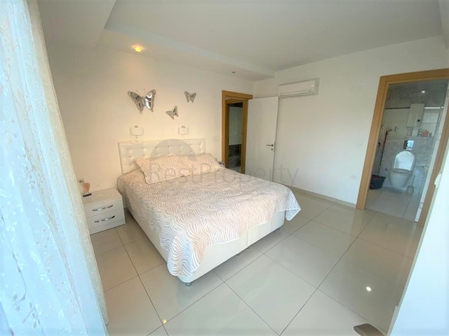 Квартира планировкой 2+1 в центре Алании