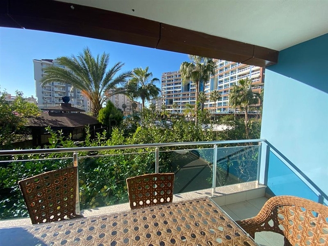 Квартира планировкой 2+1 в центре Алании