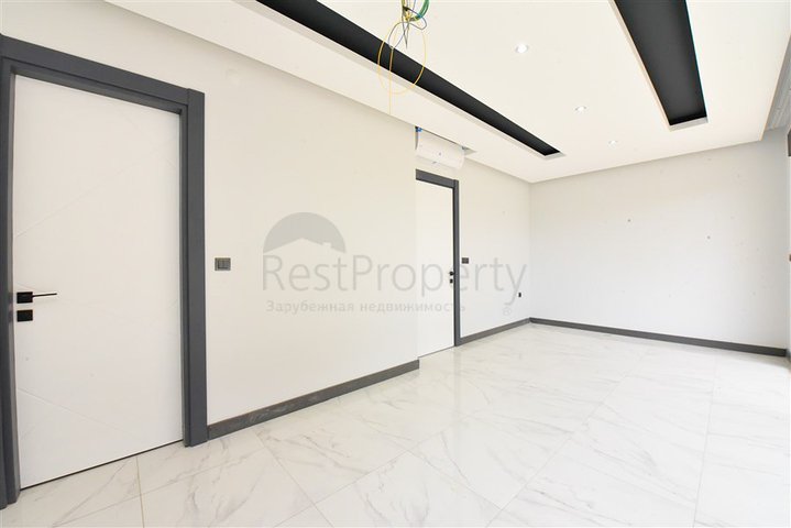 Вилла с бассейном в районе Авсаллар