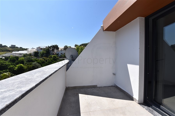 Вилла с бассейном в районе Авсаллар