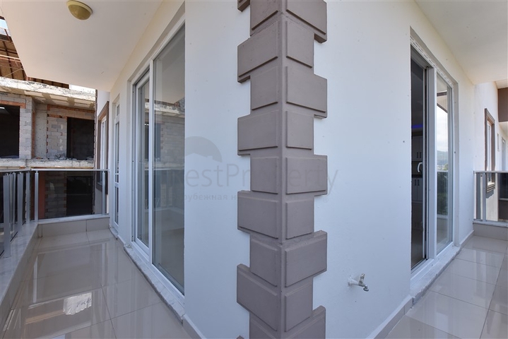 4+1 для большой семьи в спокойном районе Демирташ