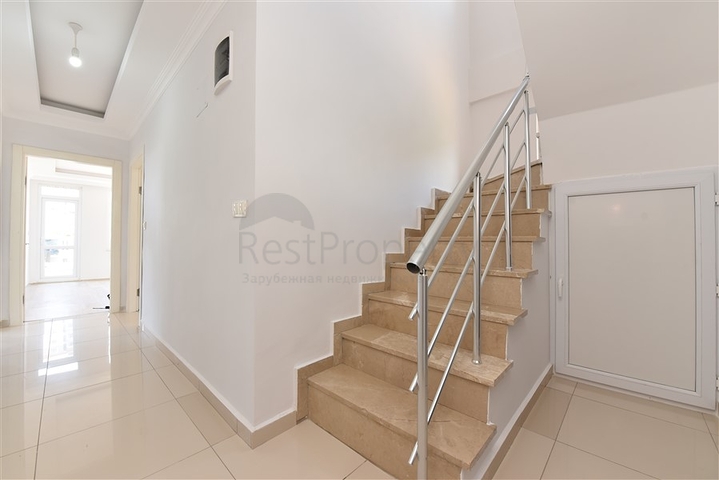 4+1 для большой семьи в спокойном районе Демирташ