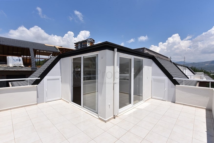 4+1 для большой семьи в спокойном районе Демирташ