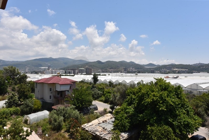 4+1 для большой семьи в спокойном районе Демирташ