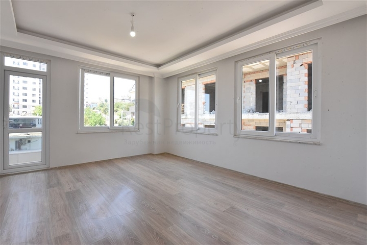 4+1 для большой семьи в спокойном районе Демирташ