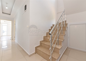 4+1 для большой семьи в спокойном районе Демирташ