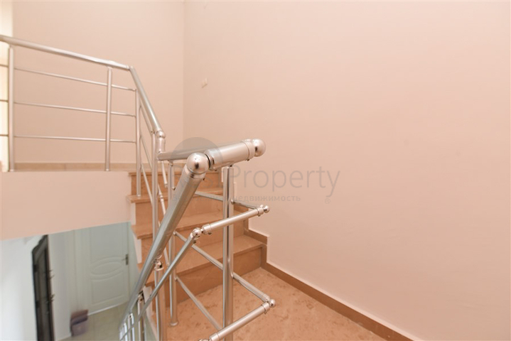 Большой пентхаус 4+1 с шикарными видами в районе Демирташ