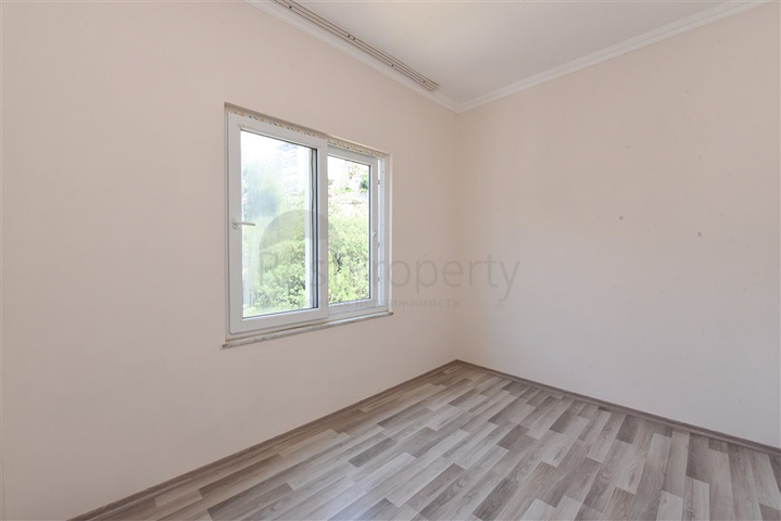 Большой пентхаус 4+1 с шикарными видами в районе Демирташ