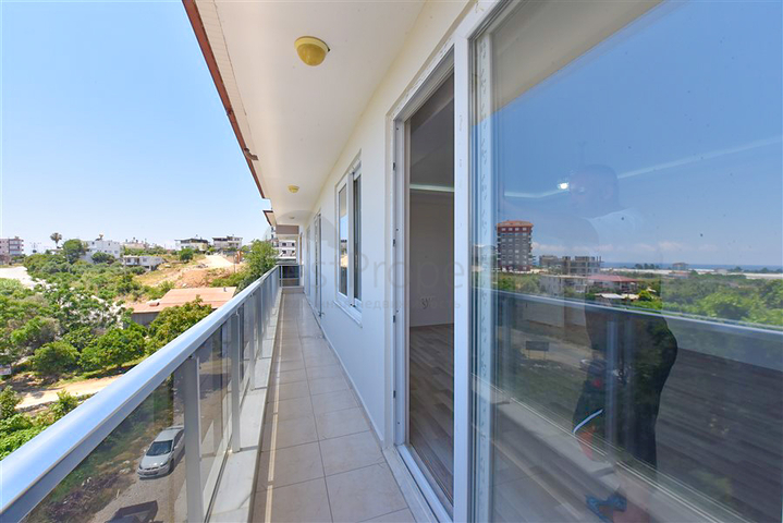 Большой пентхаус 4+1 с шикарными видами в районе Демирташ