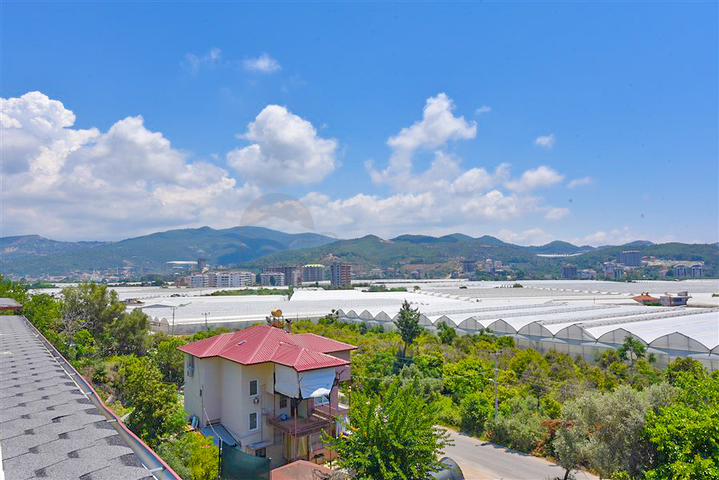 Большой пентхаус 4+1 с шикарными видами в районе Демирташ