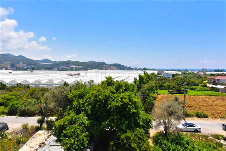 Большой пентхаус 4+1 с шикарными видами в районе Демирташ