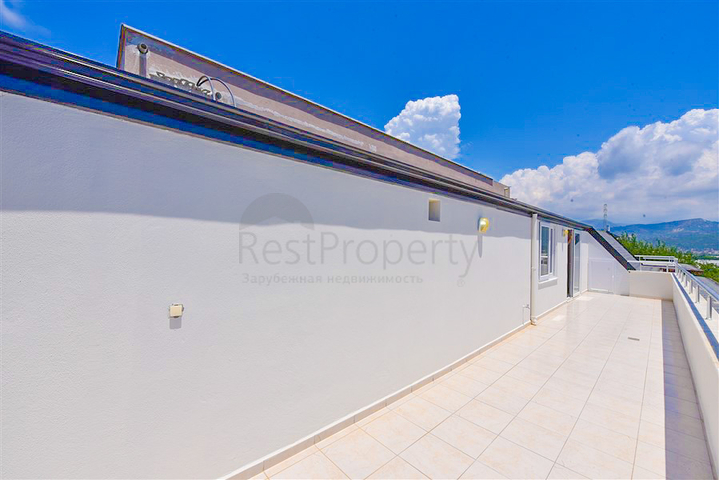 Большой пентхаус 4+1 с шикарными видами в районе Демирташ