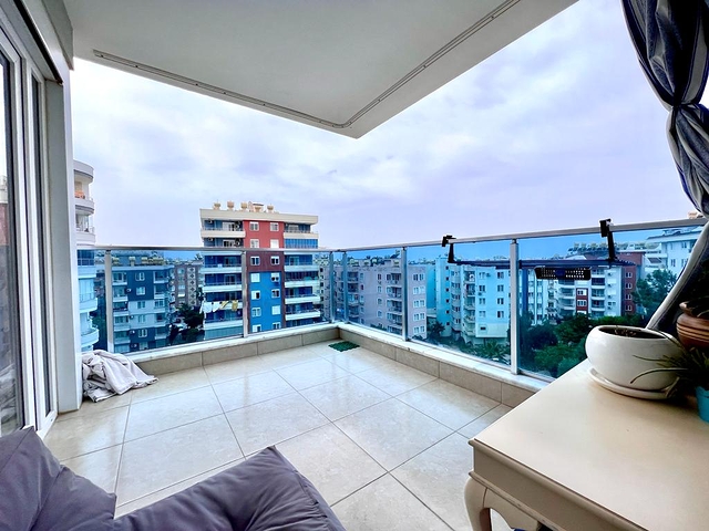 Две трехкомнатные квартиры под гражданство в 200 метрах от моря в районе Тосмур