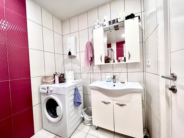 Две трехкомнатные квартиры под гражданство в 200 метрах от моря в районе Тосмур