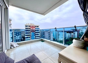 Две трехкомнатные квартиры под гражданство в 200 метрах от моря в районе Тосмур