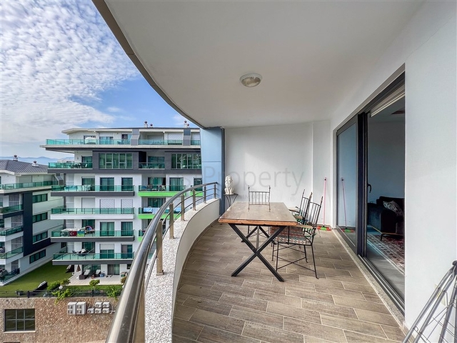 Трёхкомнатная квартира в тихом и уютном районе Каргыджак 