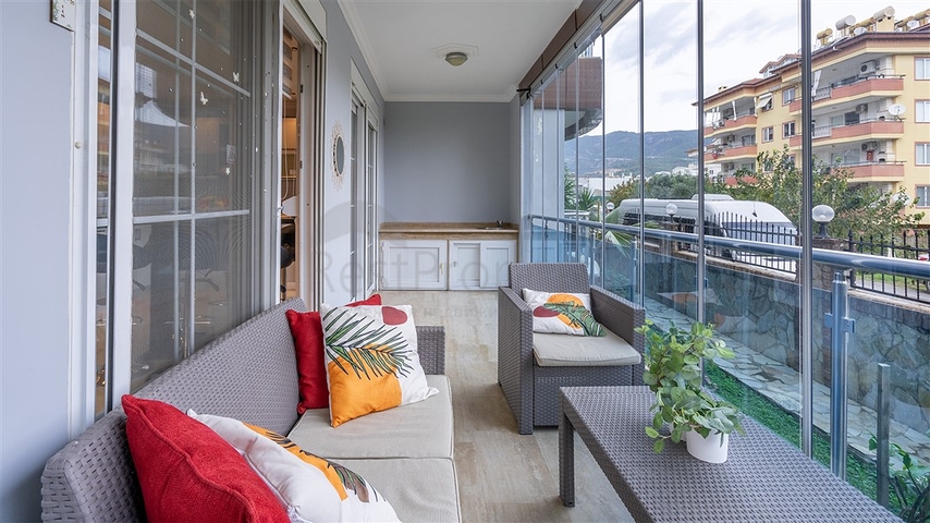 Квартиры 2+1 и 4+1 всего в 600 м от моря