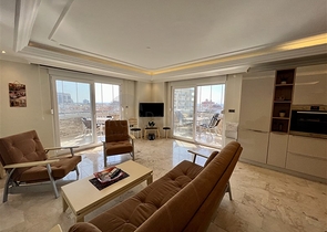 Квартиры 2+1 на высоком этаже в Махмутларе