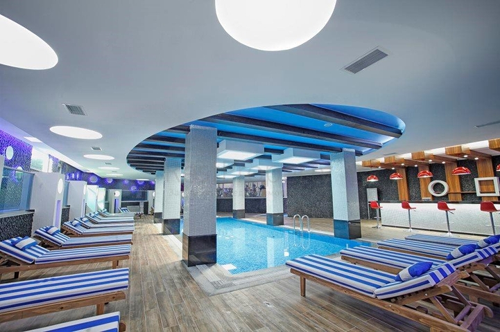 Трехкомнатная светлая квартира в районе Оба