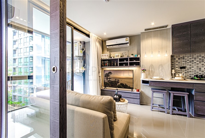 Кондоминиум с отельной инфраструктурой у пляжа Камала