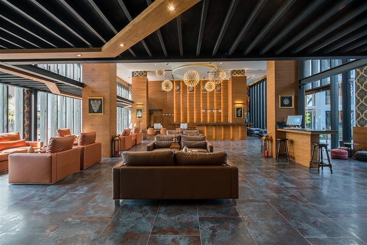 Кондоминиум с отельной инфраструктурой у пляжа Камала