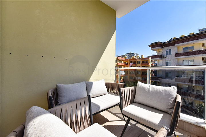 Просторная двухкомнатная квартира в районе Тосмур