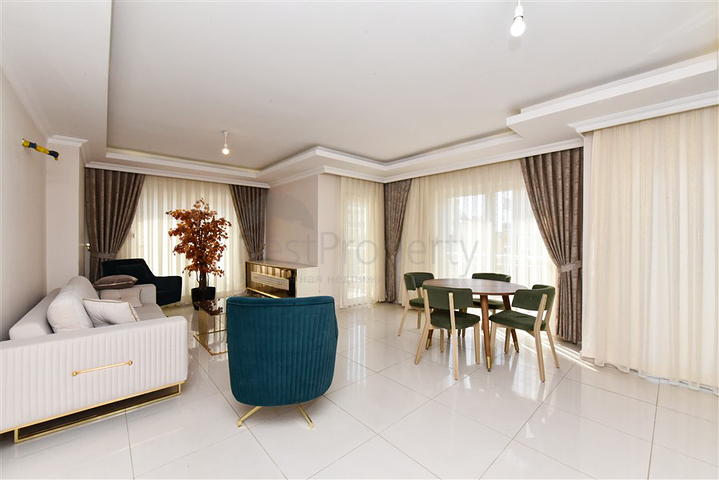 Просторная двухкомнатная квартира в районе Тосмур