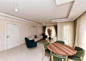 Просторная двухкомнатная квартира в районе Тосмур