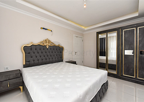 Просторная двухкомнатная квартира в районе Тосмур