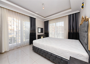 Просторная двухкомнатная квартира в районе Тосмур