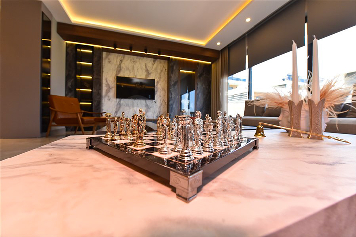 Вилла 4+1 с современным дизайном в живописном районе Каргыджак