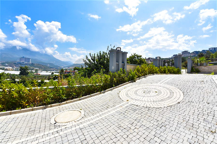 Вилла 4+1 с современным дизайном в живописном районе Каргыджак