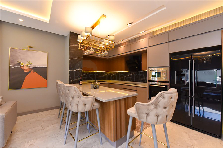 Вилла 4+1 с современным дизайном в живописном районе Каргыджак