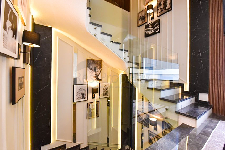 Вилла 4+1 с современным дизайном в живописном районе Каргыджак