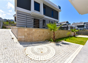 Вилла 4+1 с современным дизайном в живописном районе Каргыджак