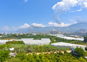 Вилла 4+1 с современным дизайном в живописном районе Каргыджак