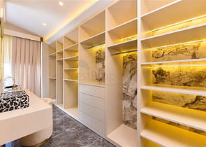 Вилла 4+1 с современным дизайном в живописном районе Каргыджак