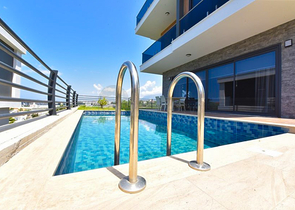 Вилла 4+1 с современным дизайном в живописном районе Каргыджак