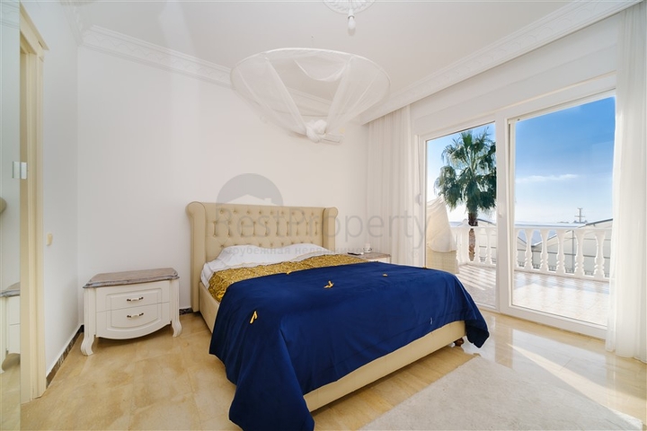 Вилла 3+1 в районе Конаклы