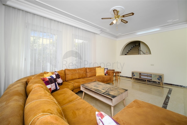 Вилла 3+1 в районе Конаклы