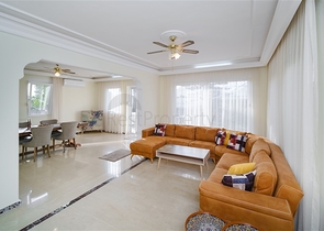 Вилла 3+1 в районе Конаклы