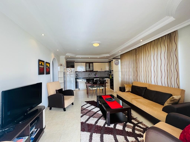 Просторная квартира планировкой 1+1 в районе Джикджилли.    