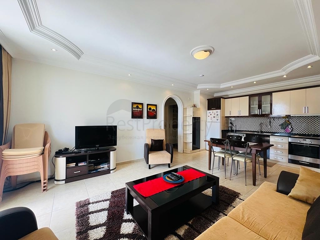 Просторная квартира планировкой 1+1 в районе Джикджилли.    