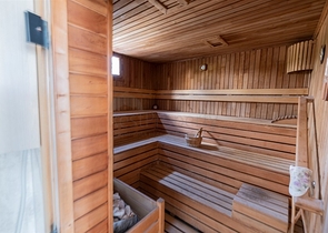 Просторная квартира планировкой 1+1 в районе Джикджилли.    