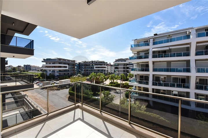 Квартира планировкой 1+1 в районе Оба