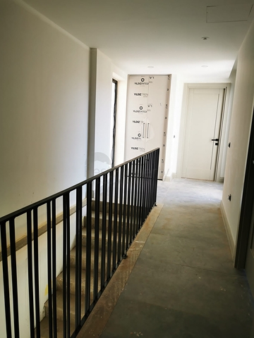 Виллы в живописном районе Туркбюкю, в окружение густой зелени. 