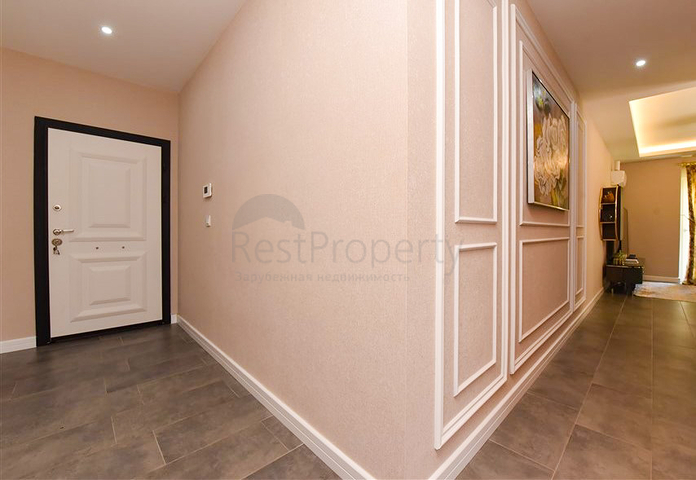 Двухуровневая квартира 3+1 с собственным садом