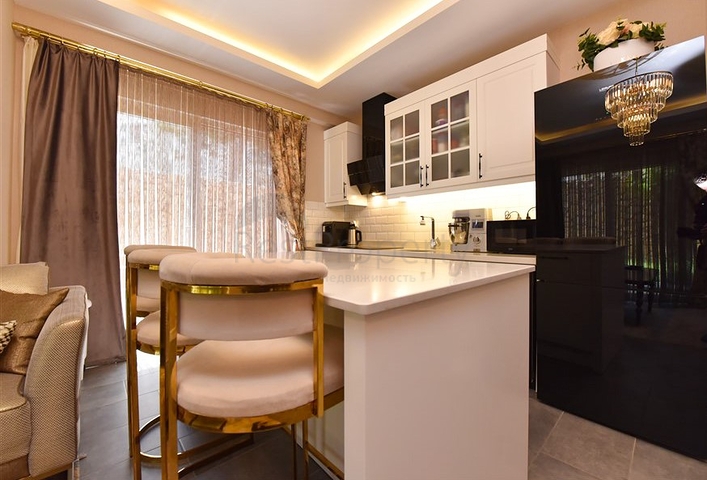 Двухуровневая квартира 3+1 с собственным садом