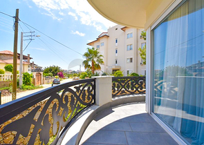 Двухуровневая квартира 3+1 с собственным садом